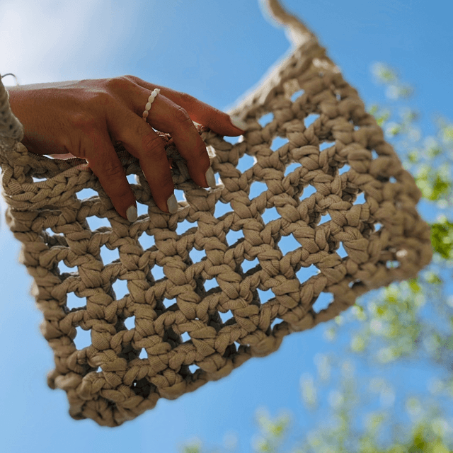 Pochette SOL dorée 