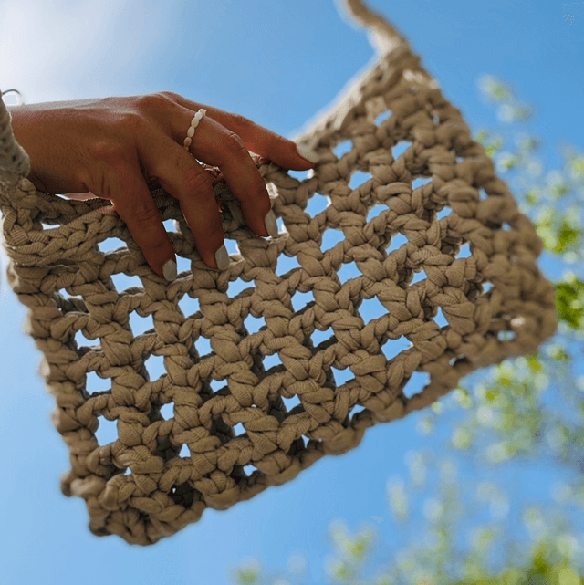 Pochette SOL dorée 